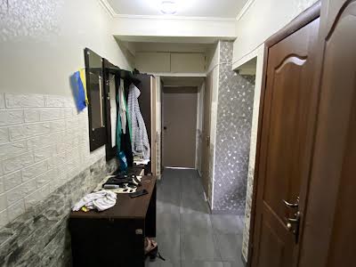квартира по адресу Ореста Левицкого ул. (Академіка Курчатова), 9/21
