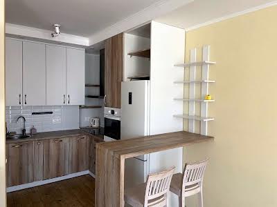 квартира за адресою Регенераторна вул., 4