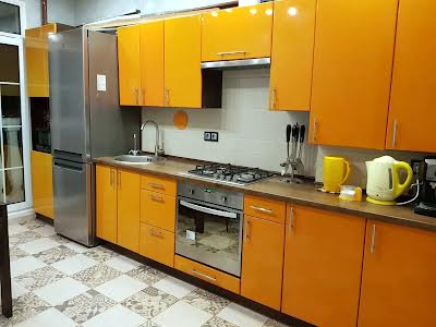 квартира за адресою Дмитра Луценка вул. (Крейсера 