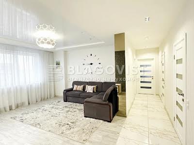 квартира за адресою Софії Русової вул., 5