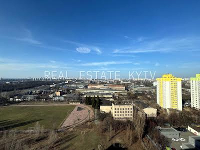квартира по адресу Любомира Гузара просп. (Космонавта Комарова), 46-б