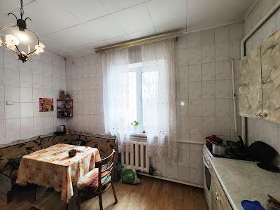 дом по адресу с. Крюковщина, Нова