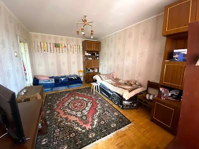 квартира по адресу Николая Закревского ул., 33
