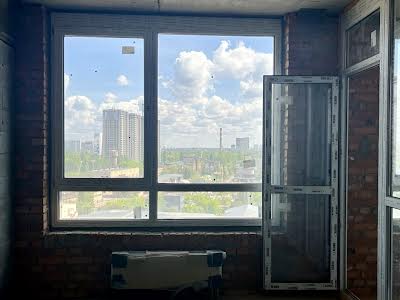 квартира за адресою Причальна вул., 12