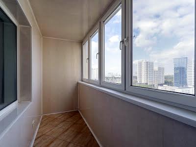 квартира по адресу Дарницкий бульв., 10а