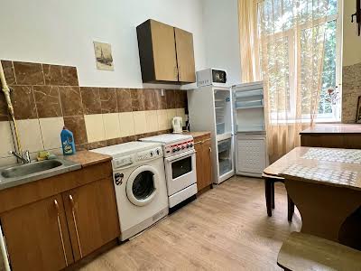 квартира за адресою Богдана Хмельницького вул., 16
