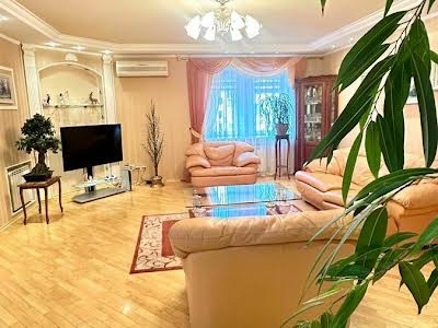 квартира по адресу Михаила Котельникова ул., 33