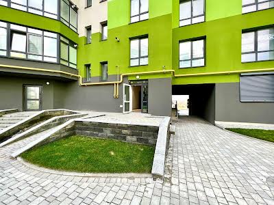 комерційна за адресою Приозерна вул., 29