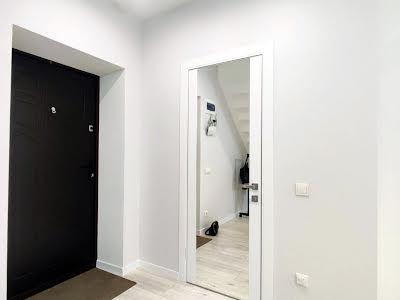 квартира за адресою Бишівська вул., 7