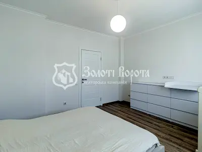 квартира за адресою Олени Пчілки вул., 8