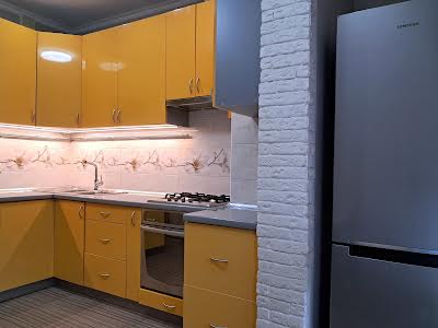 квартира за адресою Практична вул., 2
