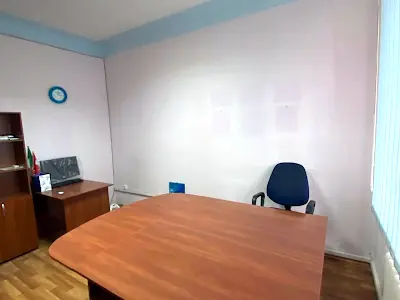 комерційна за адресою Київ, Гарматна вул., 33/1