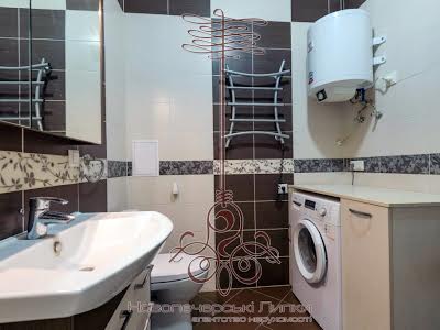 квартира за адресою Андрія Верхогляда вул. (Михайла Драгомирова), 20