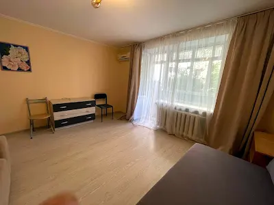 квартира за адресою Шолуденка вул., 8