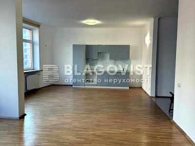 квартира за адресою Старонаводницька вул., 13