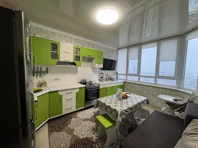 квартира по адресу Сивашская ул., 12/2