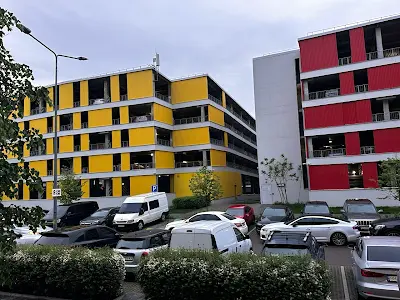 комерційна за адресою Березнева вул., 12 Ж