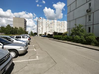 квартира за адресою Європейська вул. (Жовтнева), 34-Б