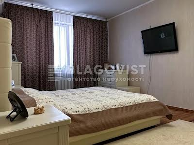 квартира за адресою Старонаводницька вул., 4-Б