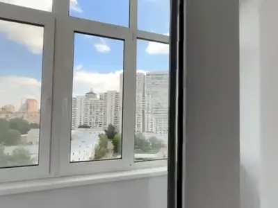 квартира за адресою Євгена Коновальця вул. (Щорса), 36е