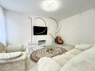 квартира за адресою Регенераторна вул., 4к9