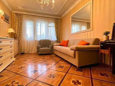 квартира по адресу Людвига Свободы просп., 58