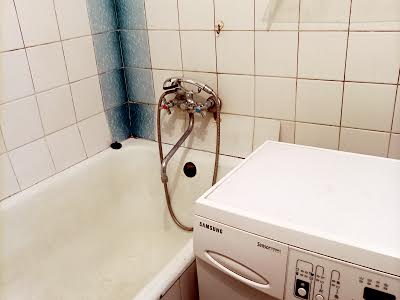 квартира за адресою Бакинська вул., 37