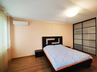 квартира по адресу Забилы Виктора ул., 5