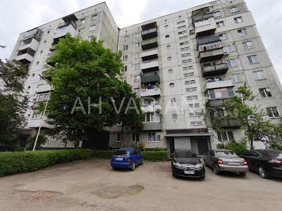 квартира за адресою Минайська вул., 10