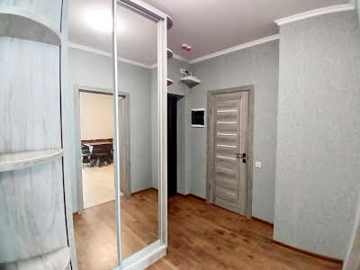 квартира за адресою Миколи Гулака вул., 4