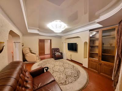 квартира по адресу Верховной Рады бульв., 14-Б