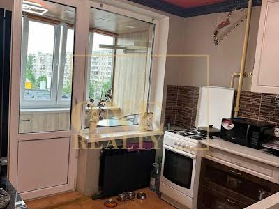 квартира по адресу Павла Тычины просп., 13