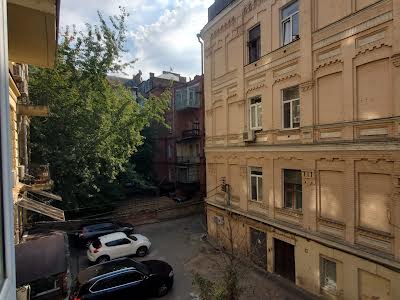 квартира за адресою Київ, Саксаганського вул., 22-Б