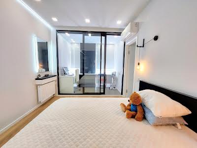 квартира за адресою Регенераторна вул., 4 к14