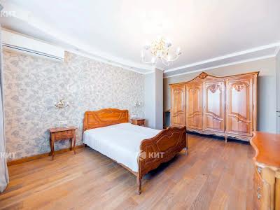 квартира за адресою Сухумська вул., 24