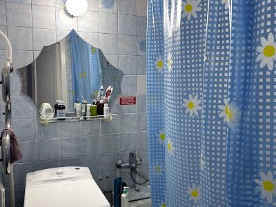 квартира за адресою Почайнинська вул., 57/59
