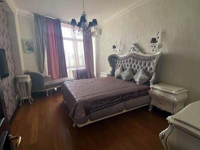 квартира за адресою Дмитрівська вул., 80