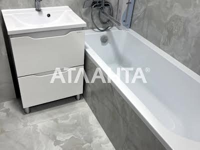 квартира за адресою с. Гатне, Сімейна вул., 1