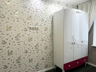 квартира по адресу с. Софиевская борщаговка, Миру ул., 30