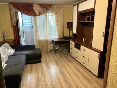 квартира по адресу Новомостицкая ул., 4