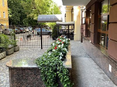 квартира за адресою Пирогова вул., 2/37б