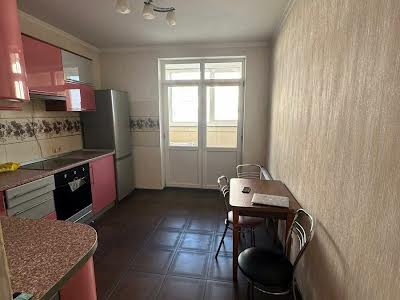 квартира за адресою Нивська вул., 4г