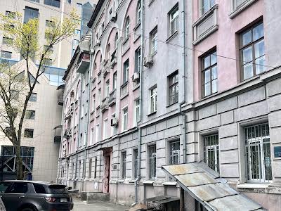 квартира за адресою Дарвіна вул., 10