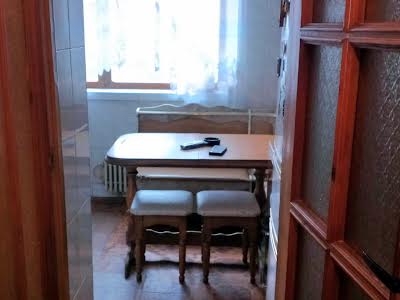 квартира за адресою Каденюка вул. (Танкопія), 5