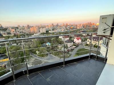 коммерческая по адресу Кудряшова пер., 3
