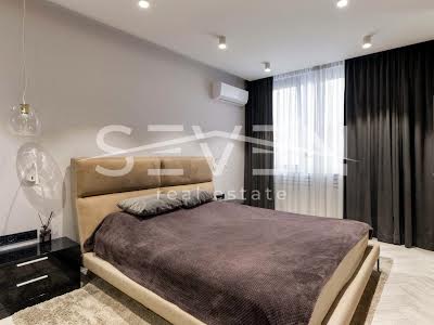 квартира за адресою Антоновича вул. (Горького), 74