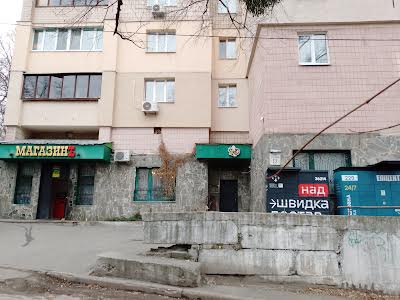 квартира за адресою Київ, Петра Радченка вул., 12