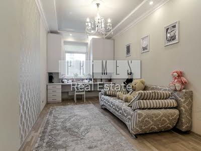квартира за адресою Антоновича вул. (Горького), 131