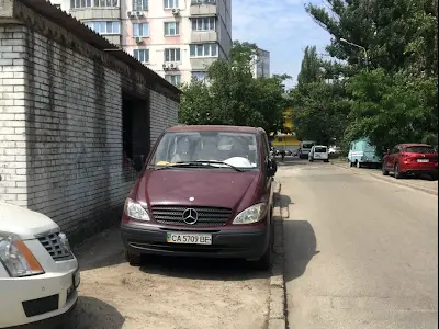 комерційна за адресою Оболонський просп., 14