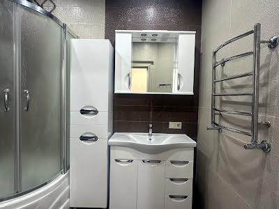 будинок за адресою Центральна вул., 15